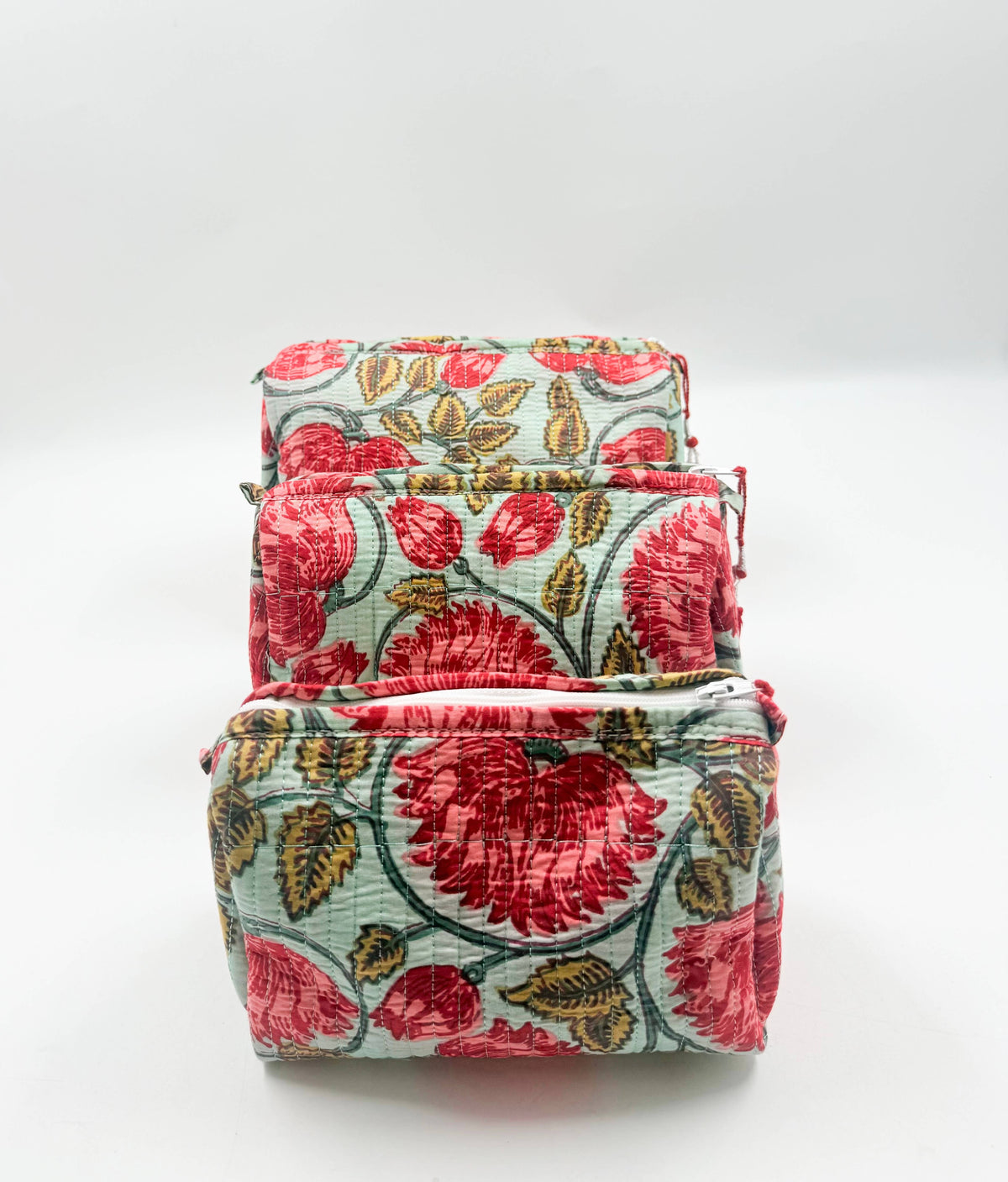 100% Cotton Quilted Washbag - 3 sizes available