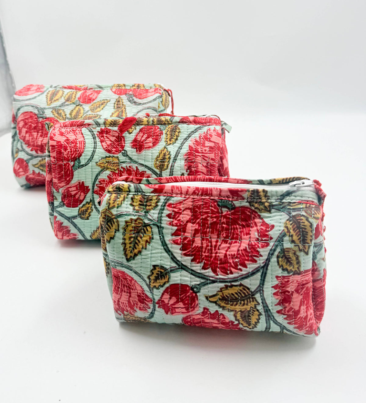 100% Cotton Quilted Washbag - 3 sizes available