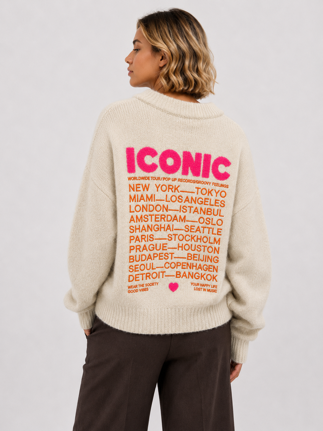 ICONIC jumper - Cream / One Size