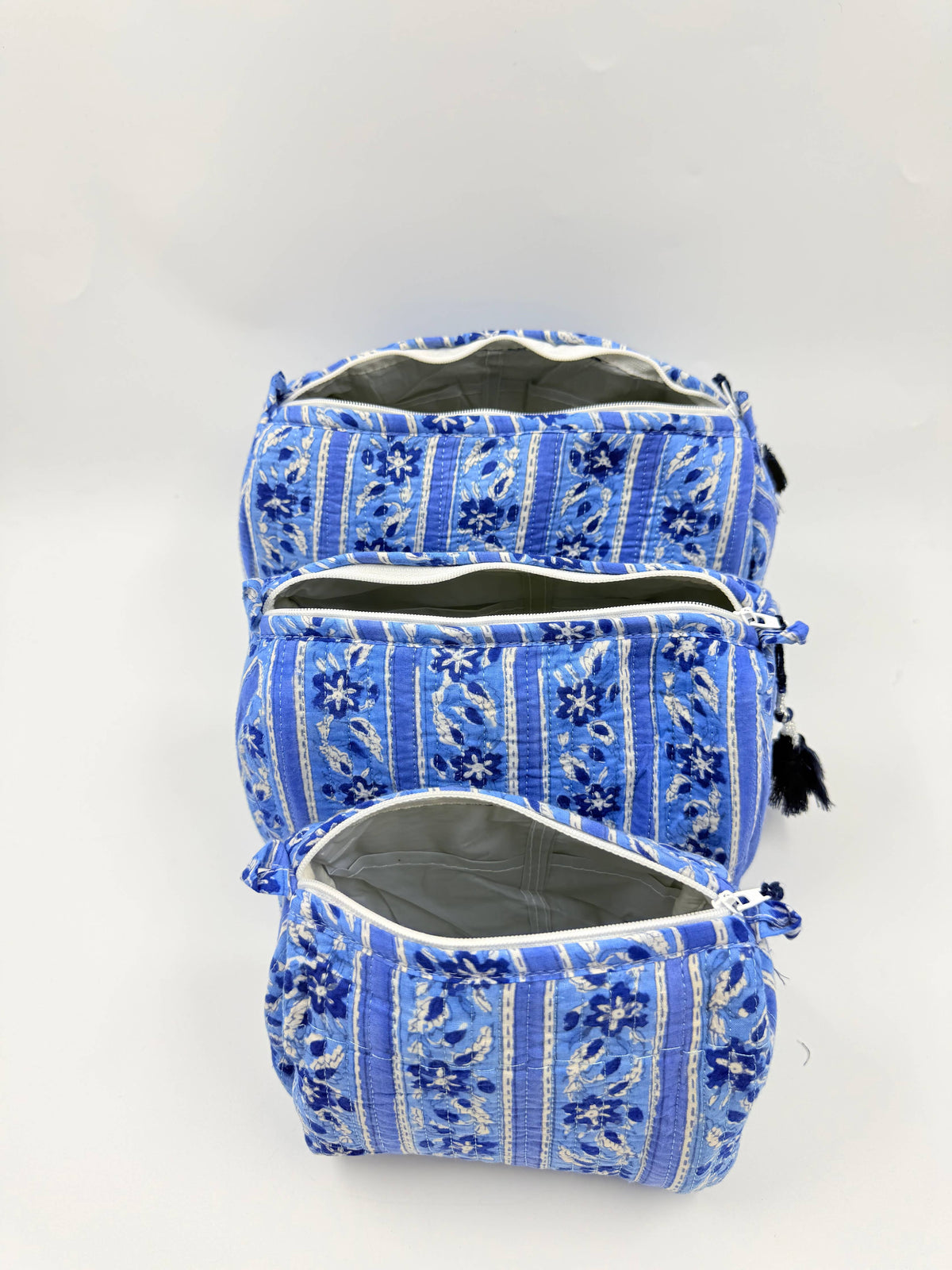 100% Cotton Quilted Washbags - 3 sizes available