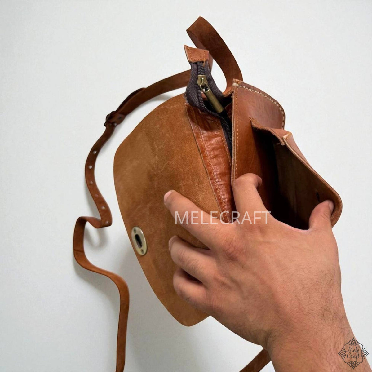 Leather Cross Body Bag – Crossbody Purse for Women: Dark Brown