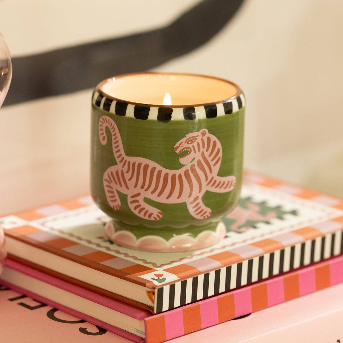 Paddywax A Dopo 8 oz./226g Tiger Ceramic Candle - Black Cedar & Fig