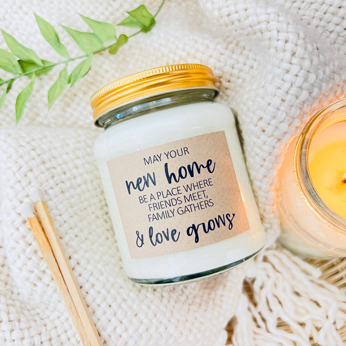 New Home Handmade Soy Scented Candle - Mimosa Flower and Mandarin