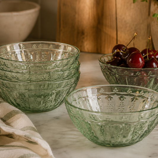 Glass Nibble Bowl   Green Pressed