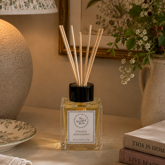 Diffuser by The Rounded House  - English Hedgerows