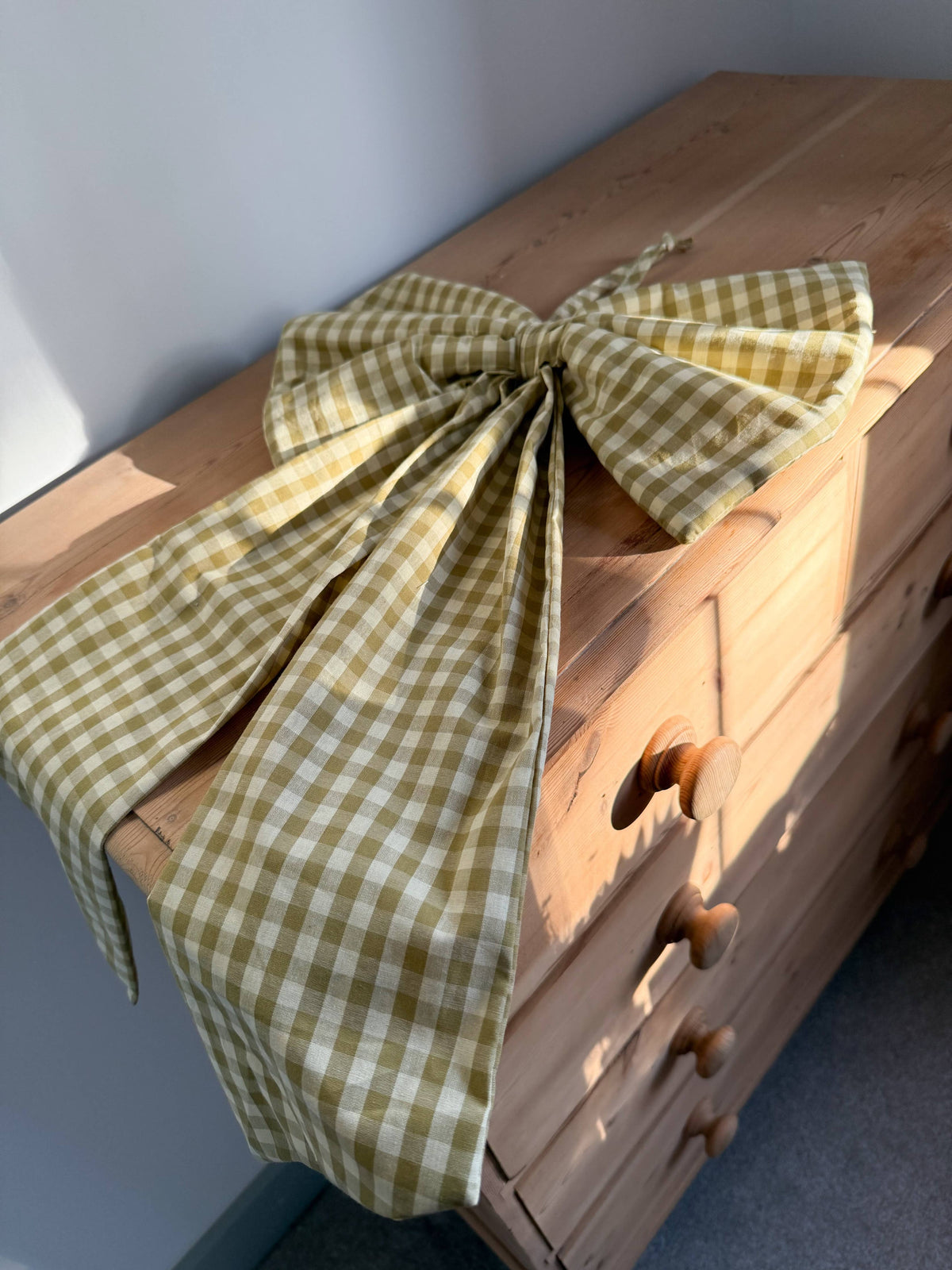 Vintage Country Green Gingham Bow