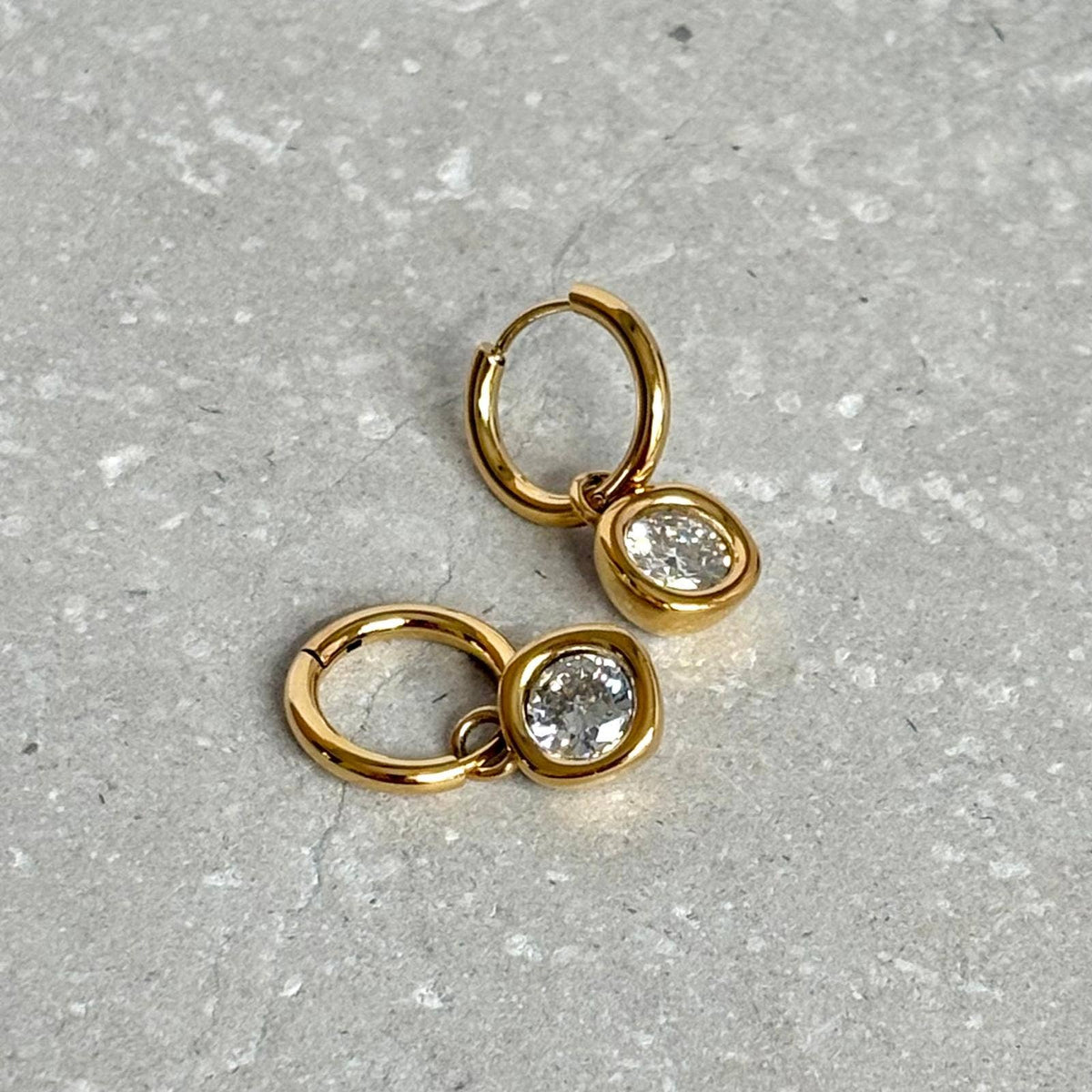 Tarnish Resistant Classic Zirconia Huggies: Gold