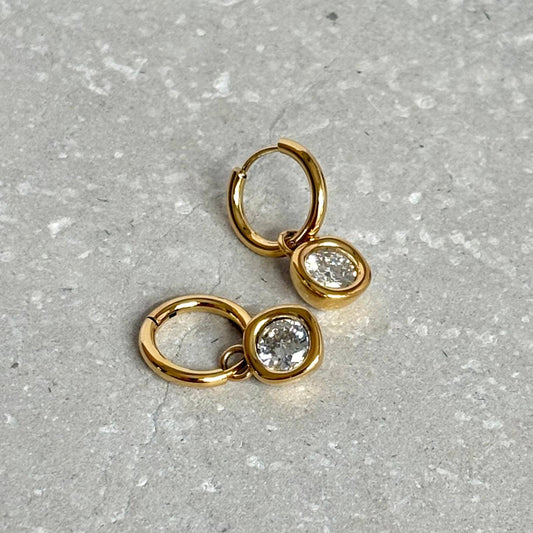 Tarnish Resistant Classic Zirconia Huggies: Gold