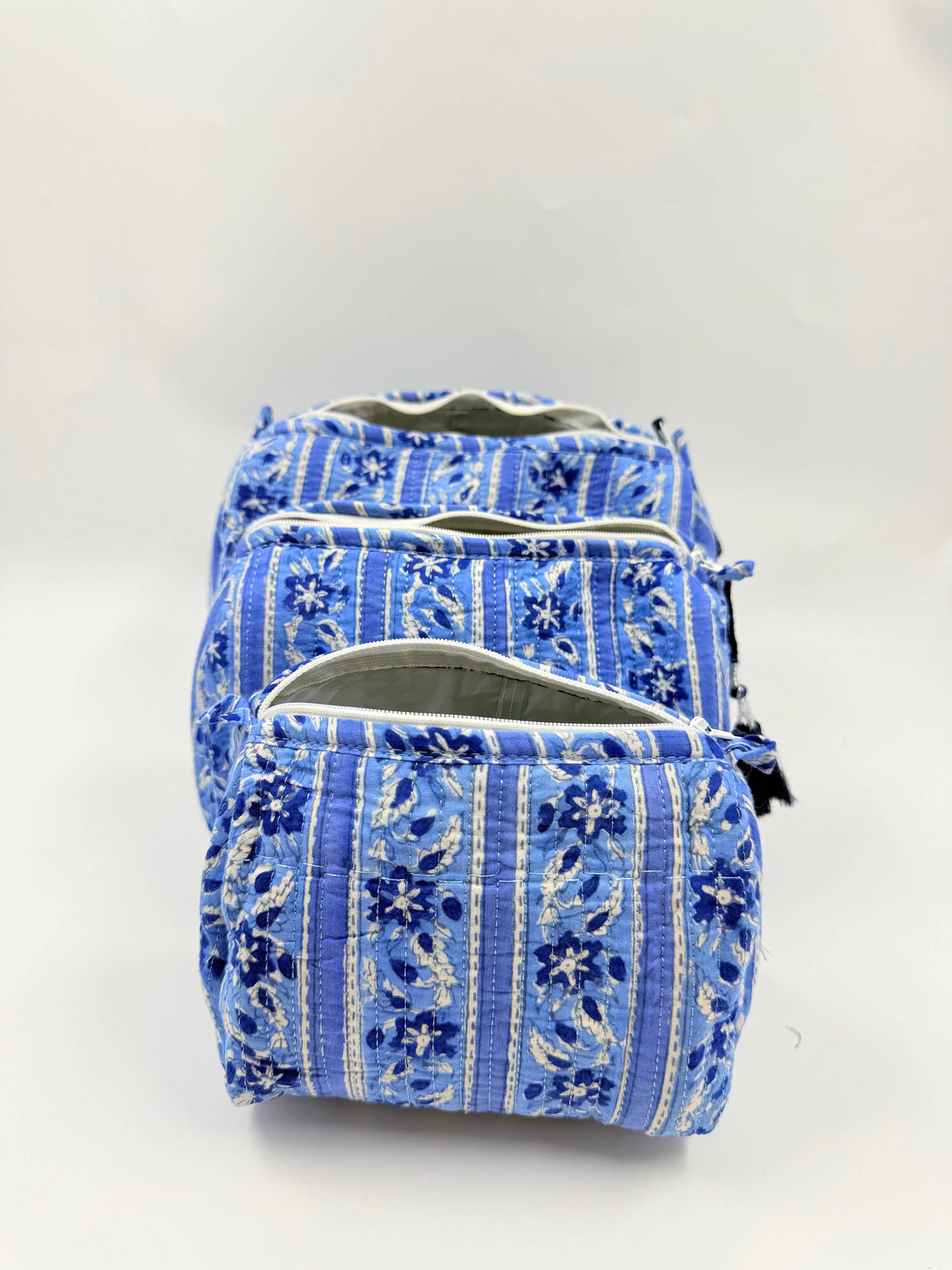 100% Cotton Quilted Washbags - 3 sizes available
