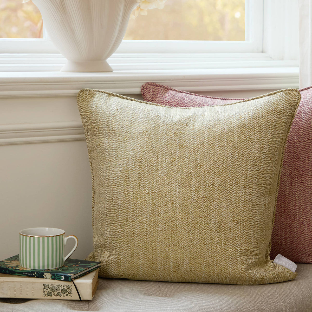 Textured Woven Square Cushion in Meadow